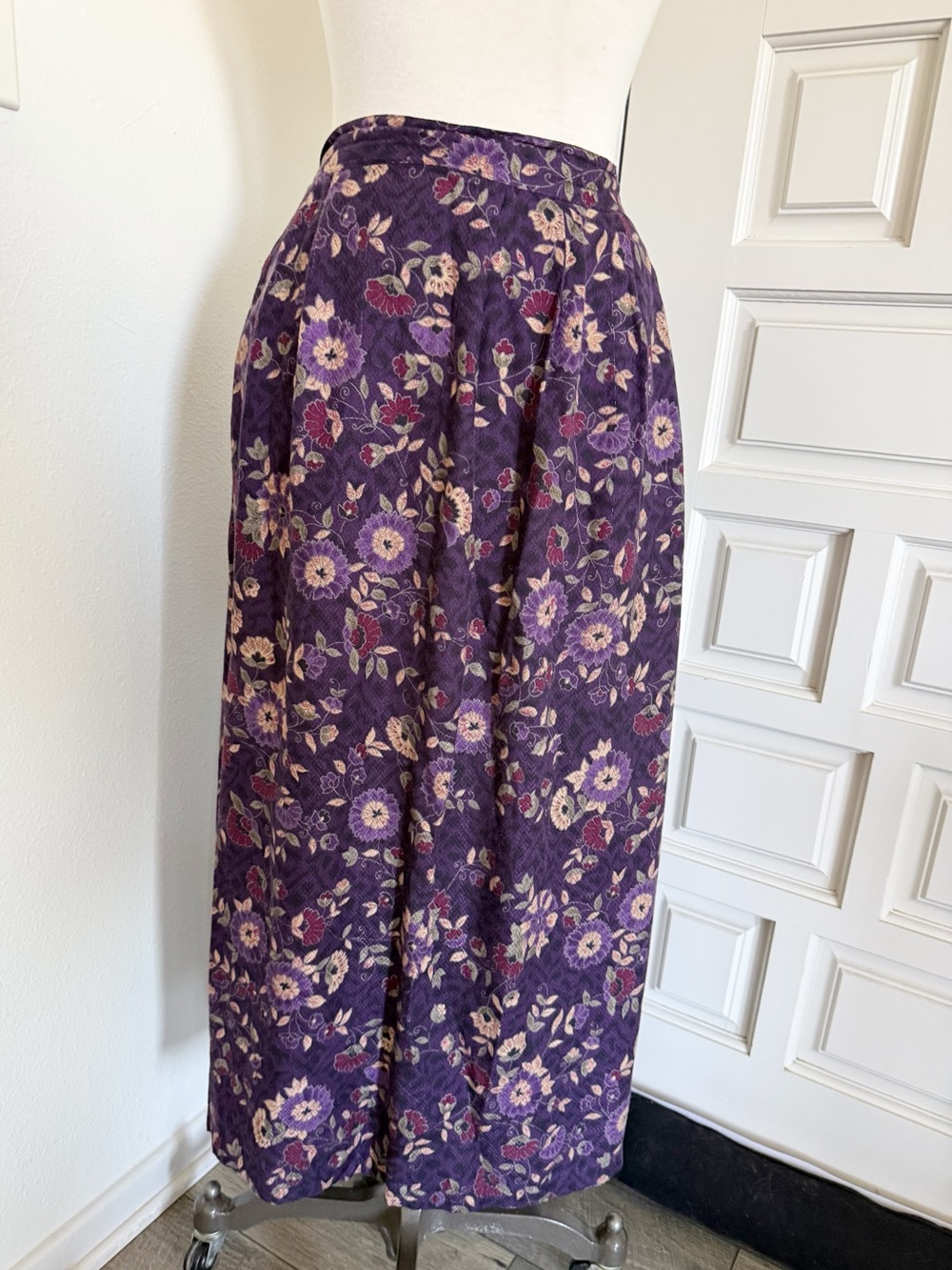 Sag Harbor Woman Purple Floral Maxi Skirt Size 2X